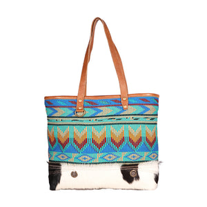 Breezy Tote Bag